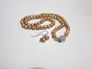 Champagne necklace & drop ear-ring set